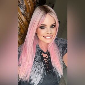 Belle trsss straight press 23” wig